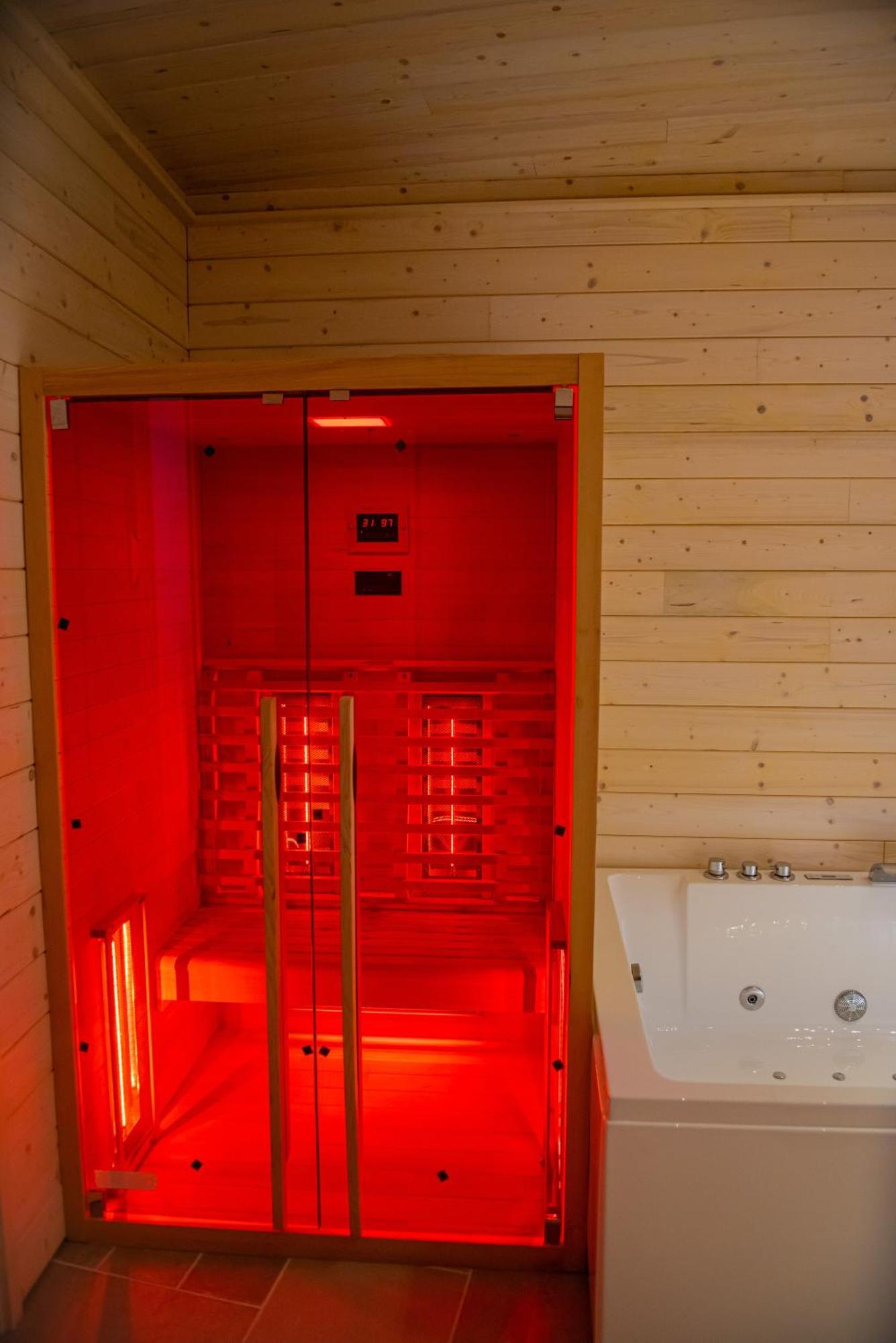 Artemide "Corte Segreta" B&B Suite Spa サン・チプリアーノ・ピチェンティーノ エクステリア 写真