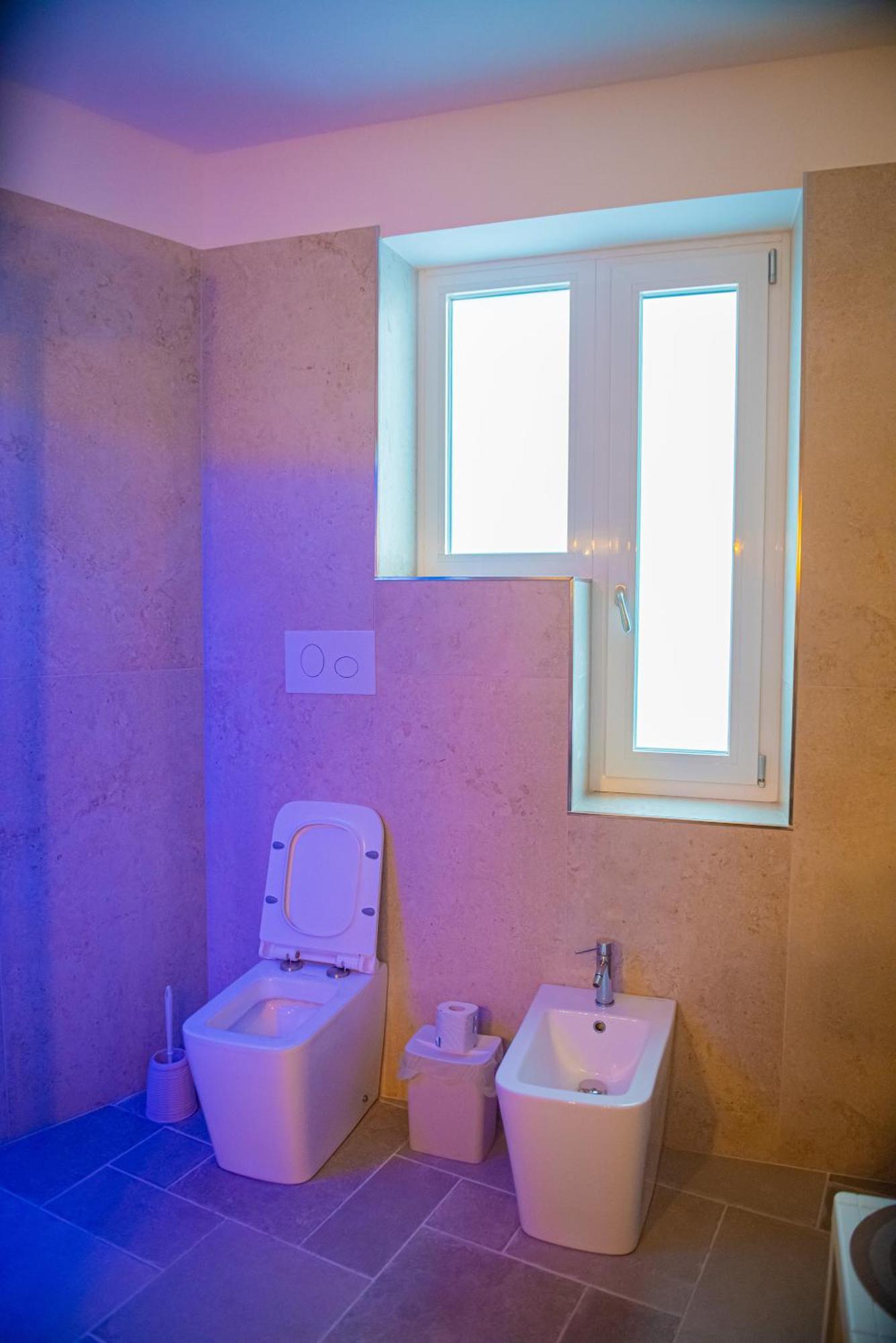 Artemide "Corte Segreta" B&B Suite Spa サン・チプリアーノ・ピチェンティーノ エクステリア 写真